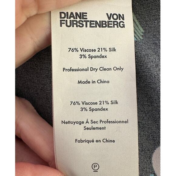 Diane Von Furstenberg silky blue Casmir Dot sheath midi dress size 8 - Picture 4 of 13